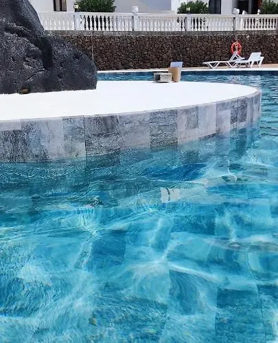 Daruma * Costa Teguise