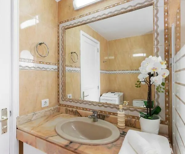 Daruma Appartement *