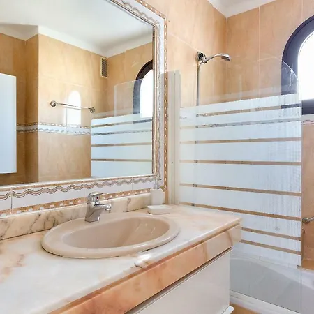 Daruma Коста-Тегисе