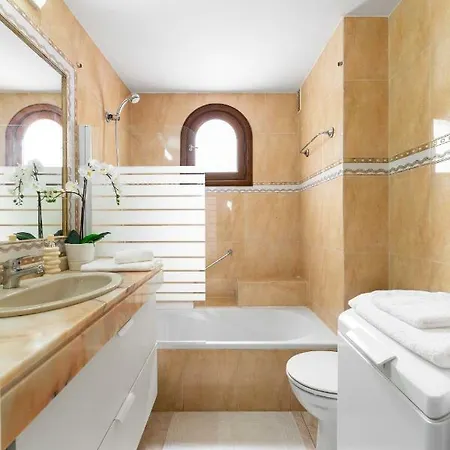 Daruma Коста-Тегисе